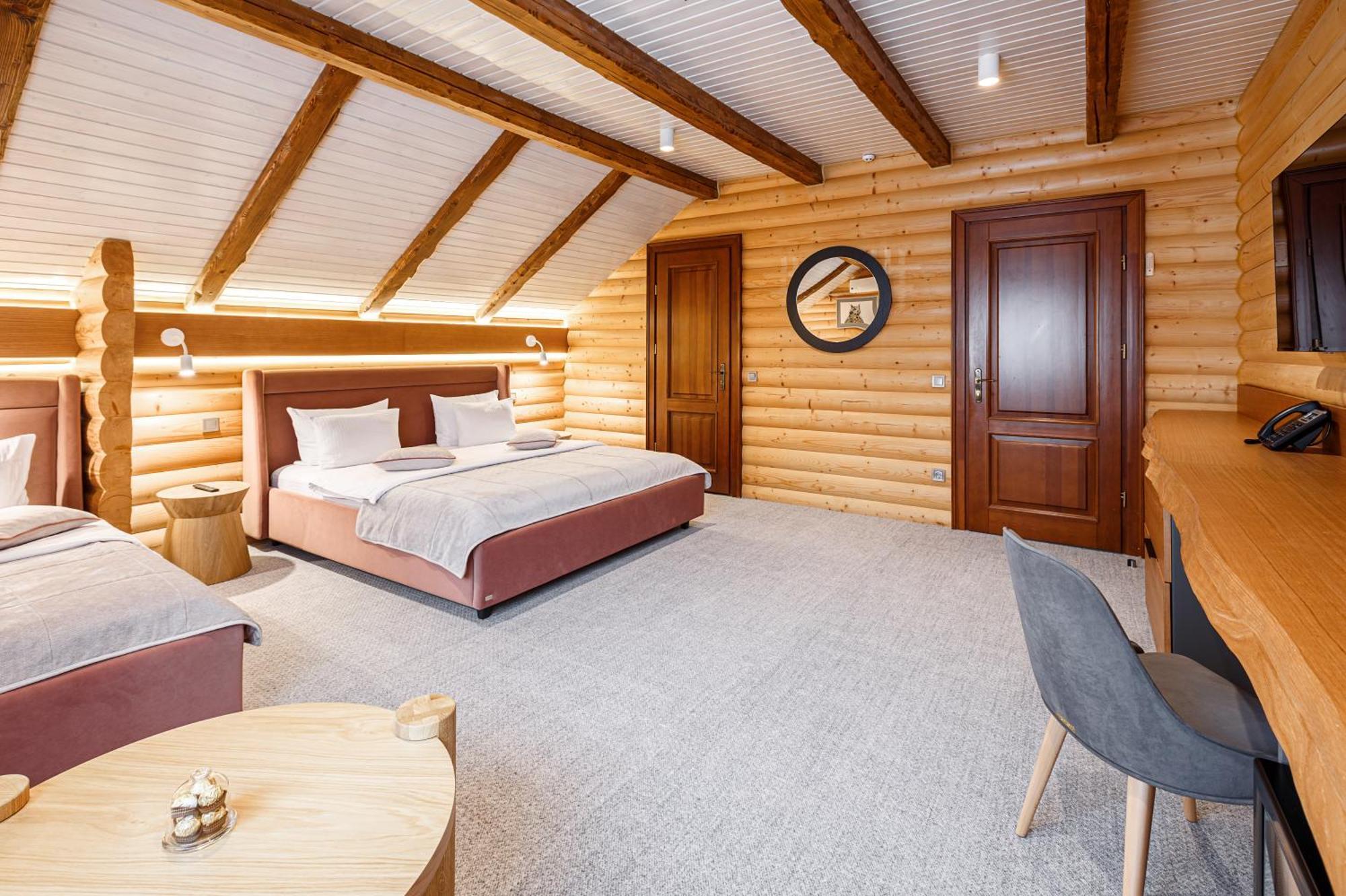 Ведмежа Гора Family Resort & Spa Yaremtche Extérieur photo